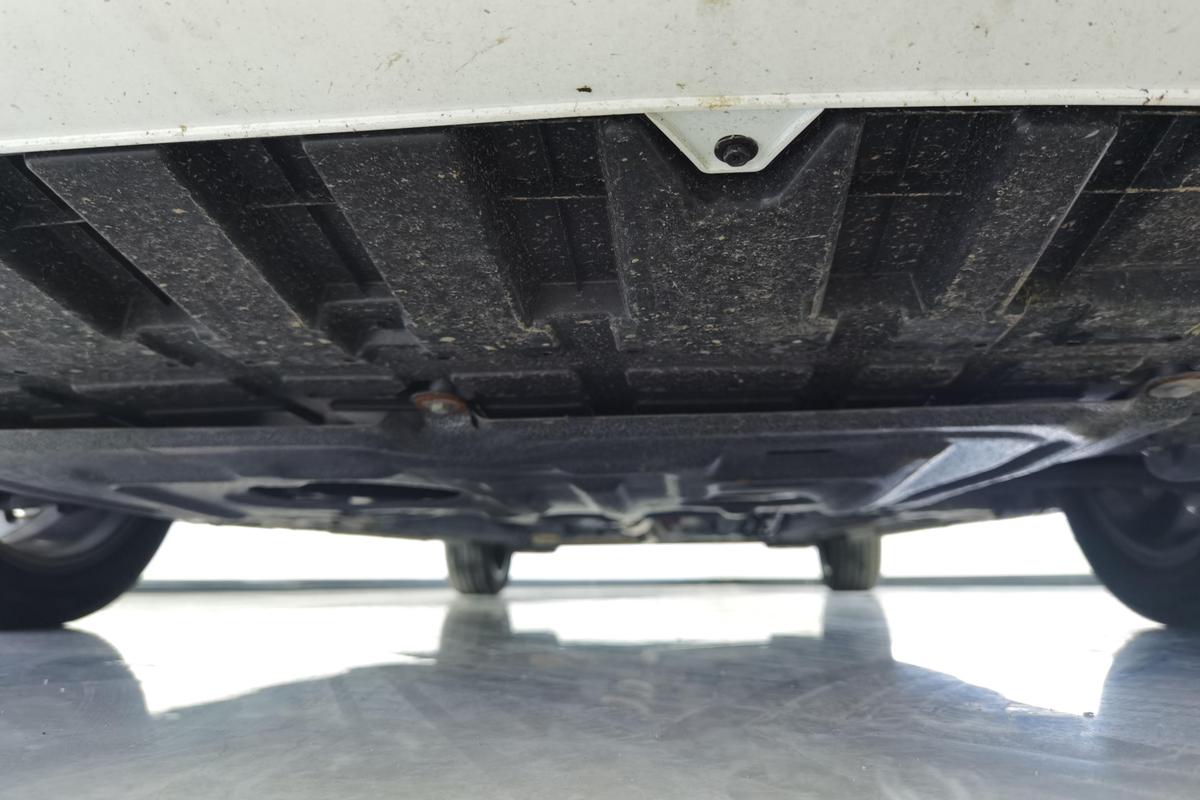 二手帝豪 2025款 第4代 1.5L CVT星耀版图片4