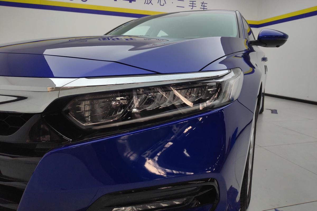 二手雅阁 2018款 260TURBO 精英版 国V图片2