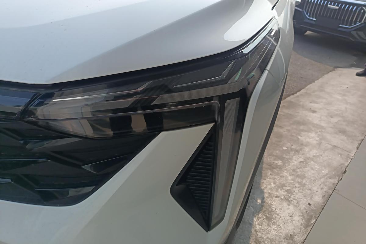 二手博越 2023款 博越COOL 1.5T 智尊型图片2