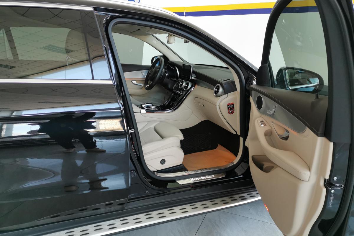 二手奔驰GLC 2019款 GLC 200 L 4MATIC图片6