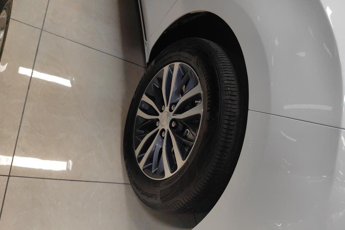 二手别克GL8 2022款 ES陆尊 653T 舒适型图片5