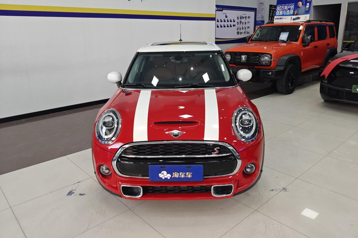 二手MINI 2020款 2.0T COOPER S 艺术家 五门版图片3