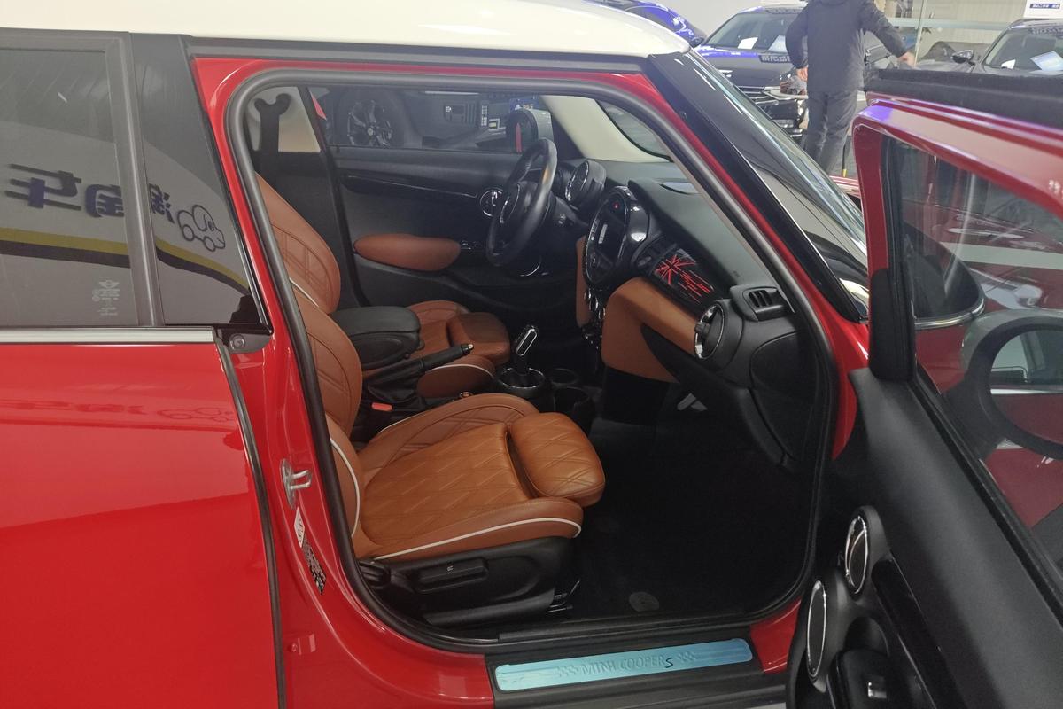 二手MINI 2020款 2.0T COOPER S 艺术家 五门版图片6