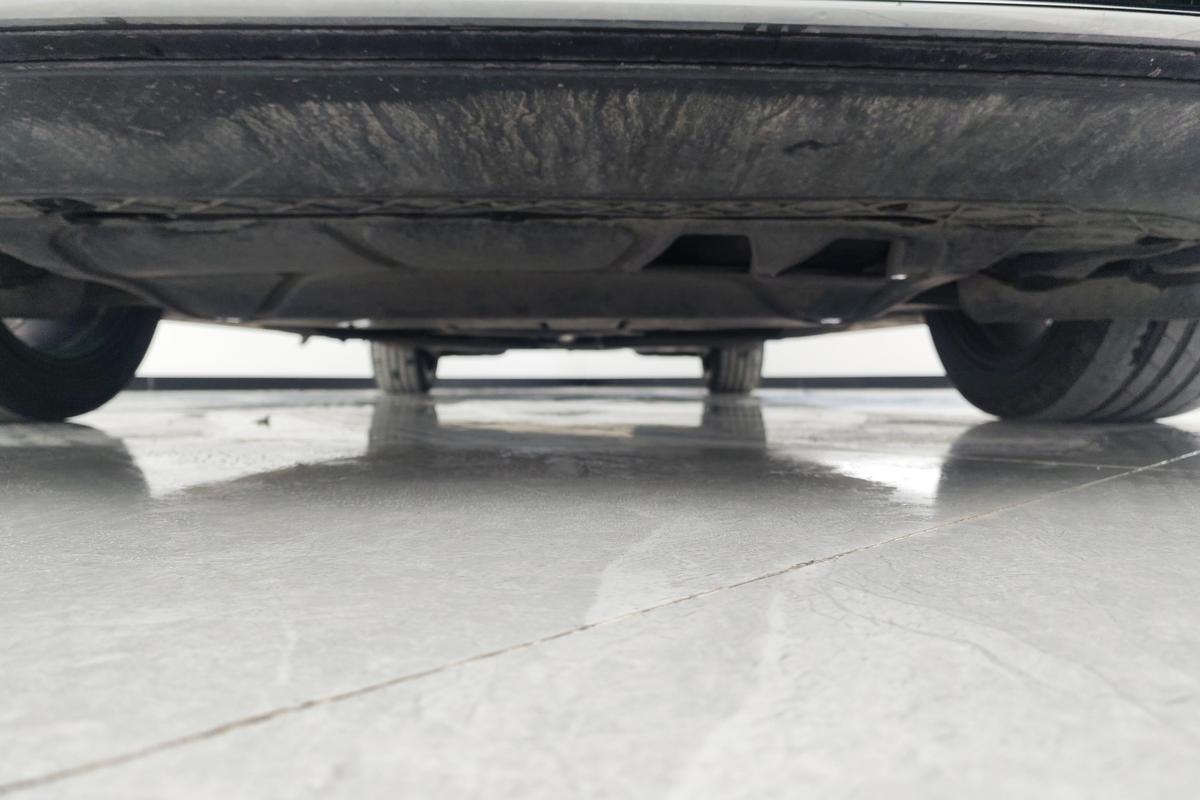 二手迈腾 2023款 200万辆纪念版 330TSI DSG领先型图片4