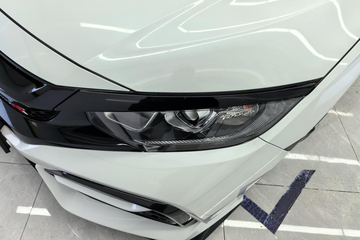 二手思域 2020款 HATCHBACK 220TURBO CVT新锐控图片2