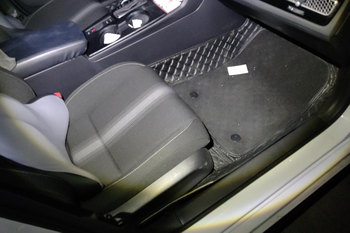 二手思域 2023款 HATCHBACK 240TURBO CVT极跃版图片6