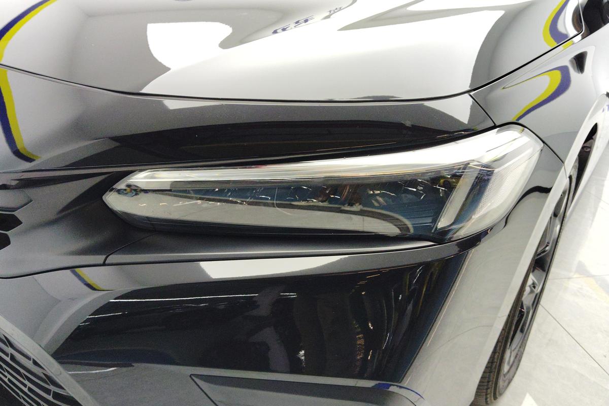 二手思域 2023款 HATCHBACK 2.0L e:HEV 极曜版图片2