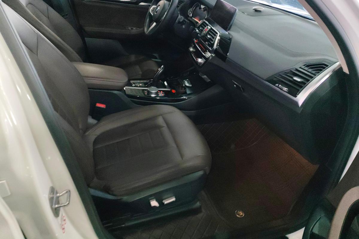 二手宝马X3 2018款 xDrive25i M运动套装 国V图片6