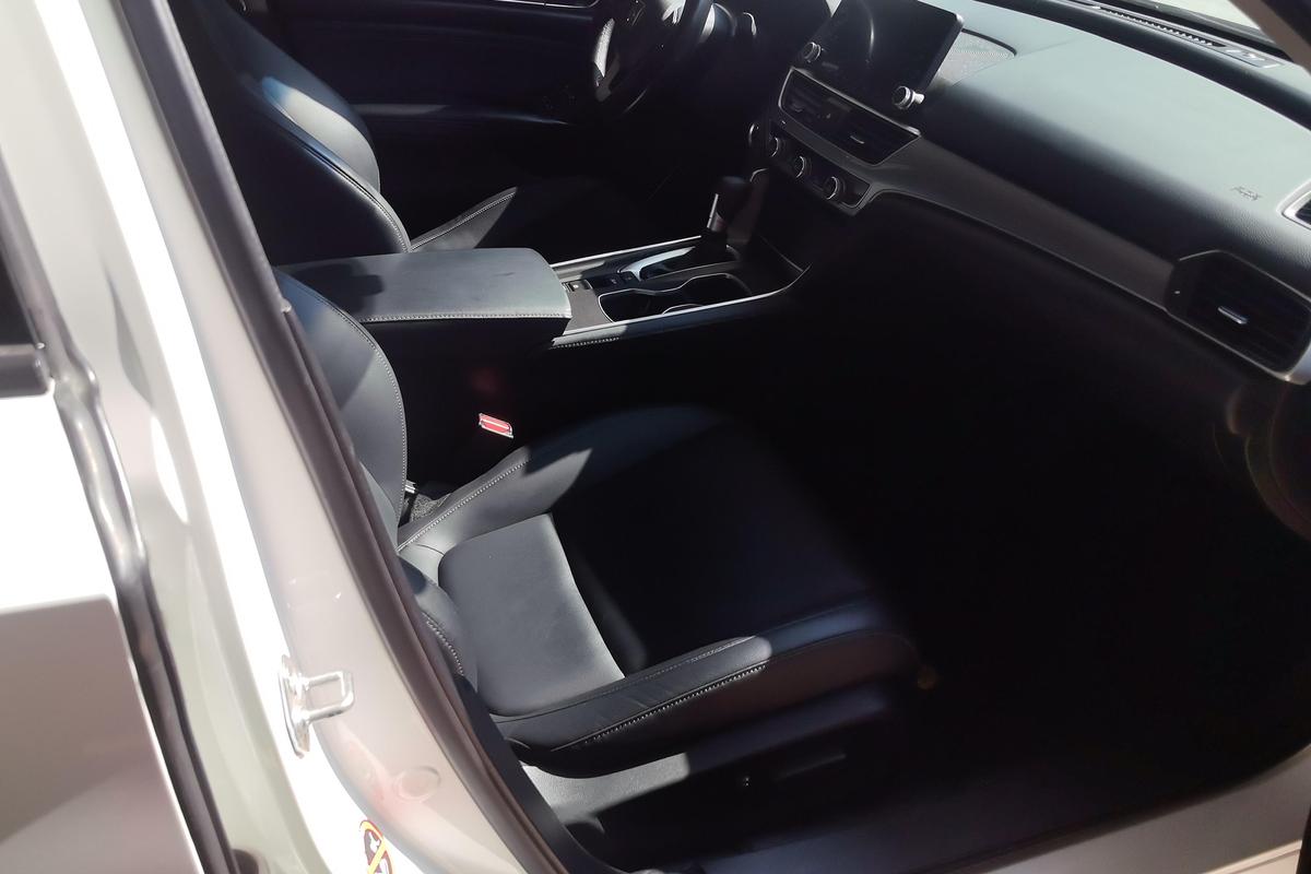 二手雅阁 2018款 260TURBO 精英版 国VI图片6