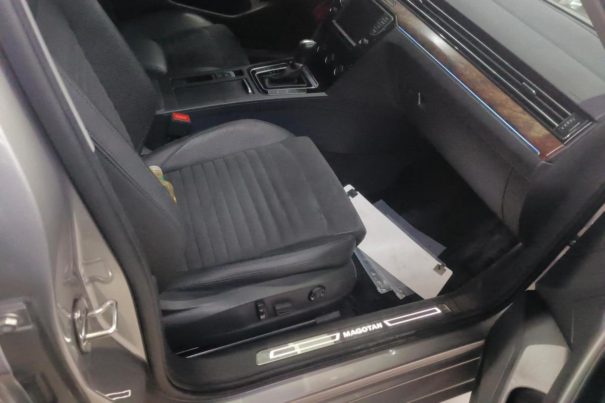 二手迈腾 2017款 380TSI DSG 尊贵型图片6