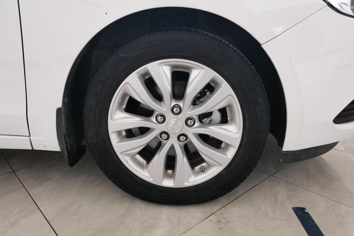 二手英朗 2021款 改款 典范 1.5L 自动精英型图片5