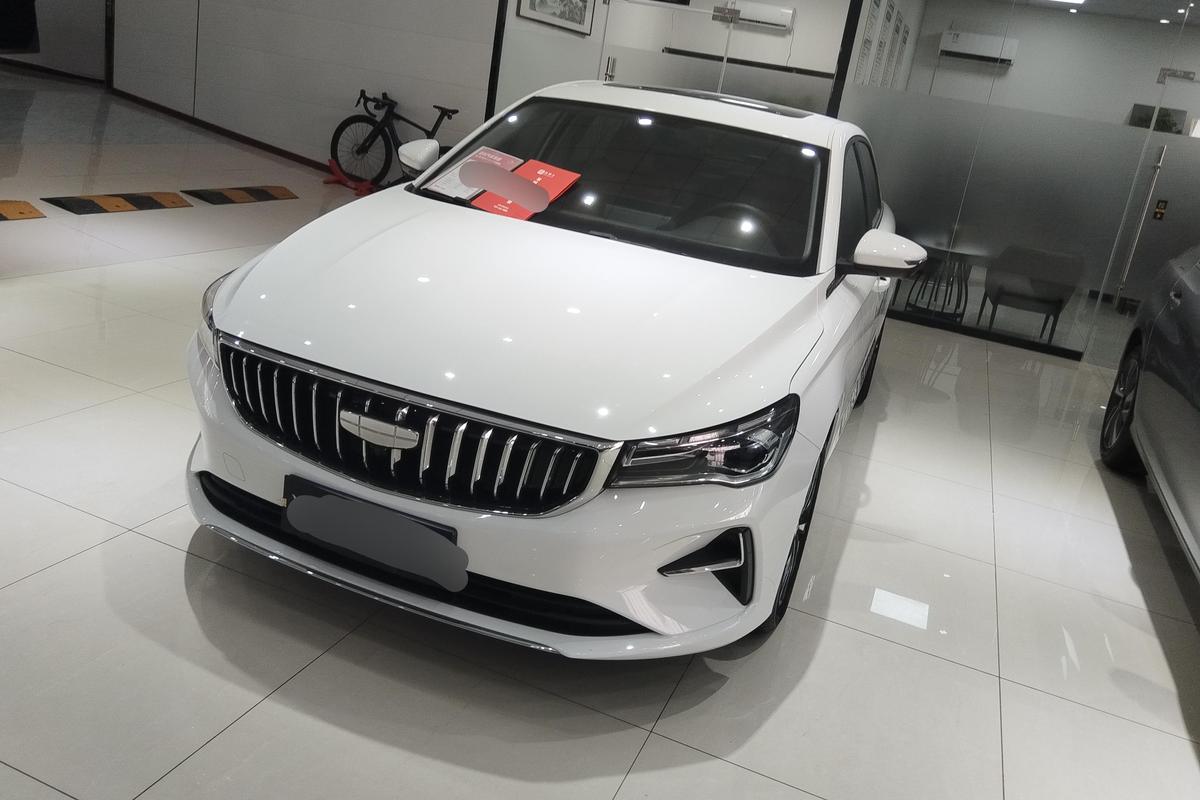 二手帝豪 2025款 第4代 1.5L CVT旗舰型图片1