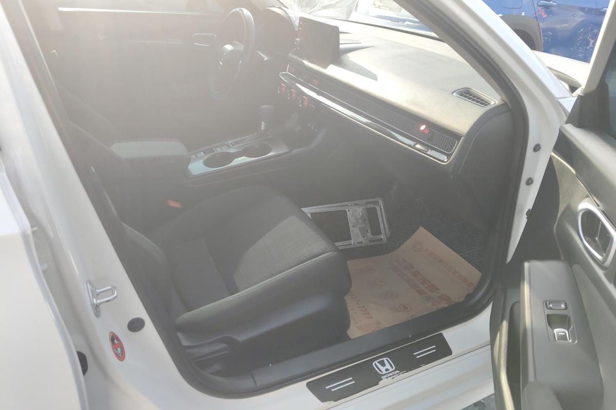 二手思域 2022款 240TURBO CVT劲动版图片6