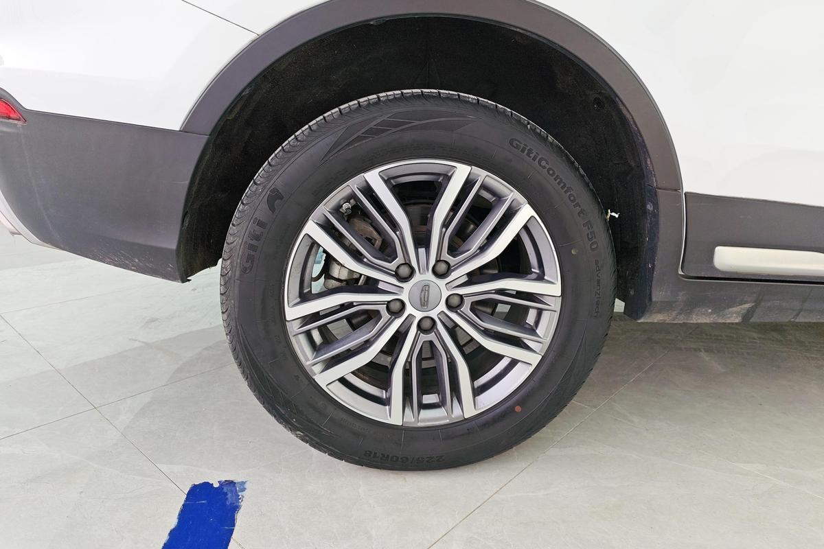 二手博越 2020款 1.8TD DCT智联PRO图片5