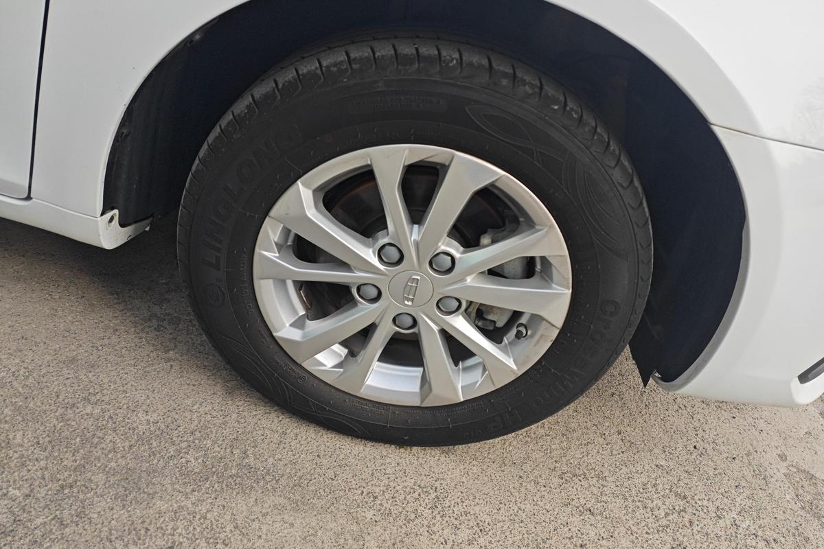 二手帝豪 2021款 UP 1.5L CVT舒适型图片5