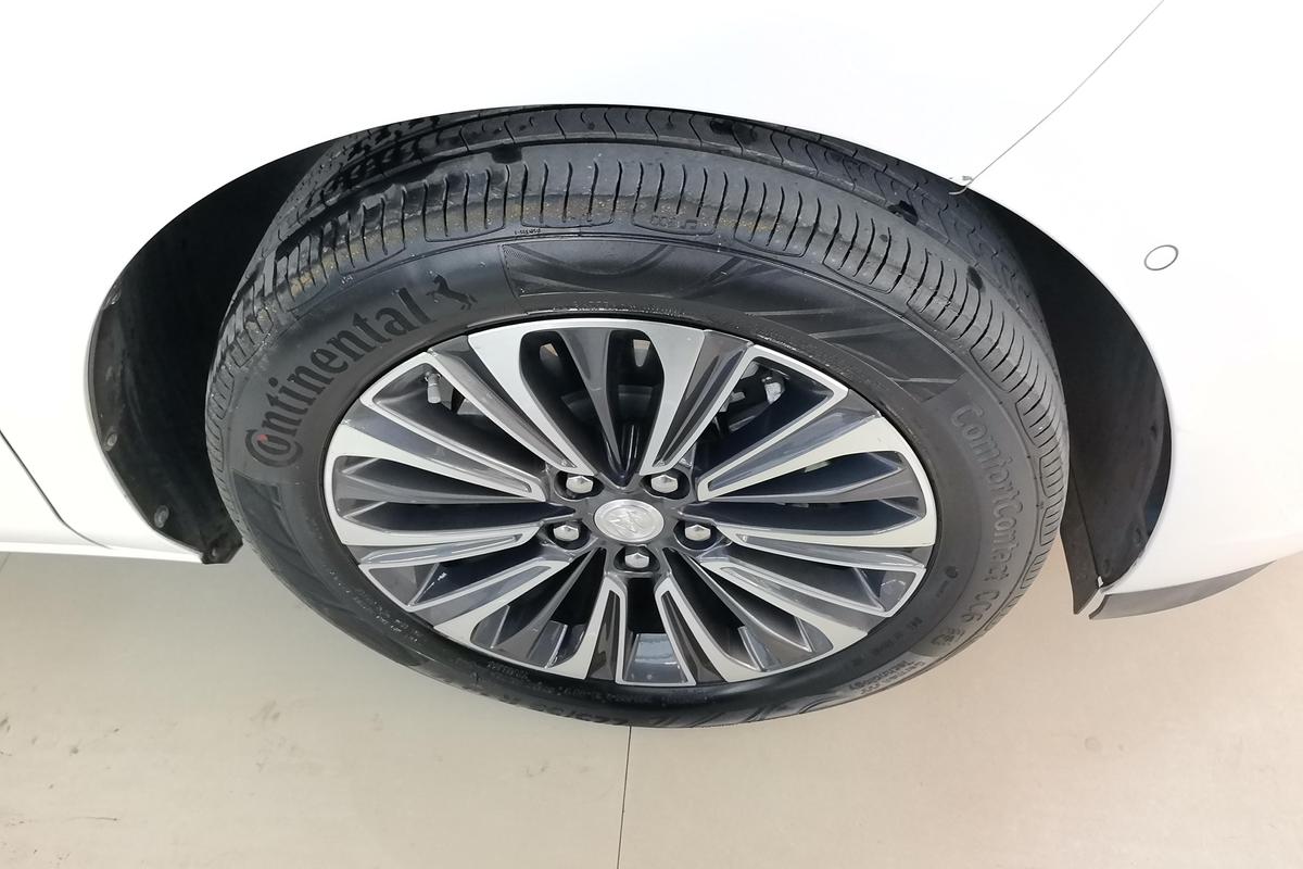 二手别克GL8 2023款 ES陆尊 2.0T 豪华型图片5