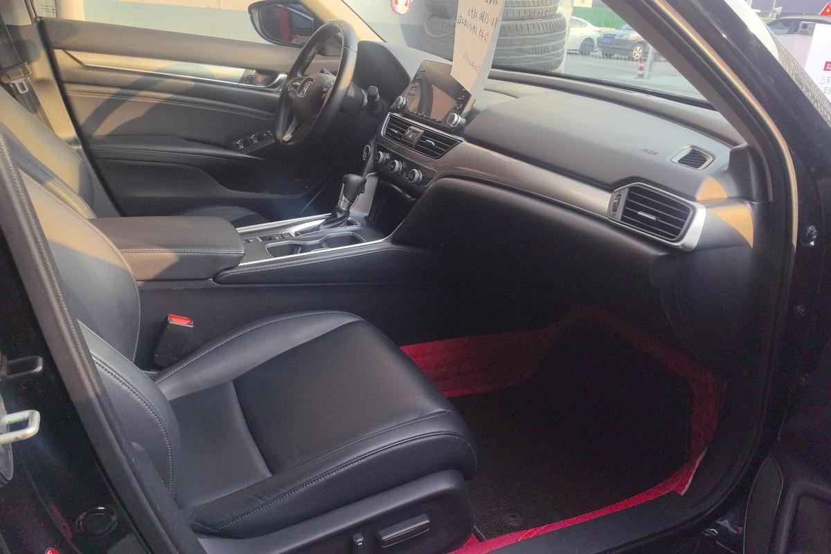 二手雅阁 2018款 260TURBO 精英版 国V图片6