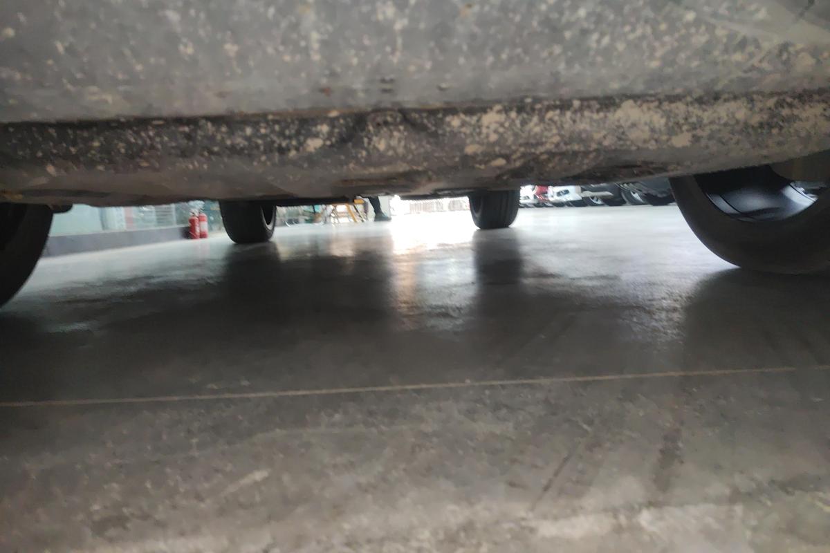 二手星越L 2021款 2.0TD 高功自动四驱旗舰型图片4