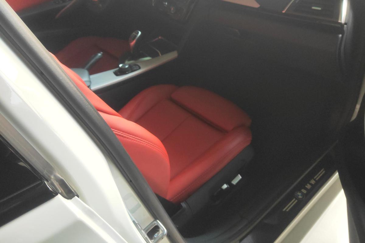 二手宝马3系 2017款 320i M运动型图片6