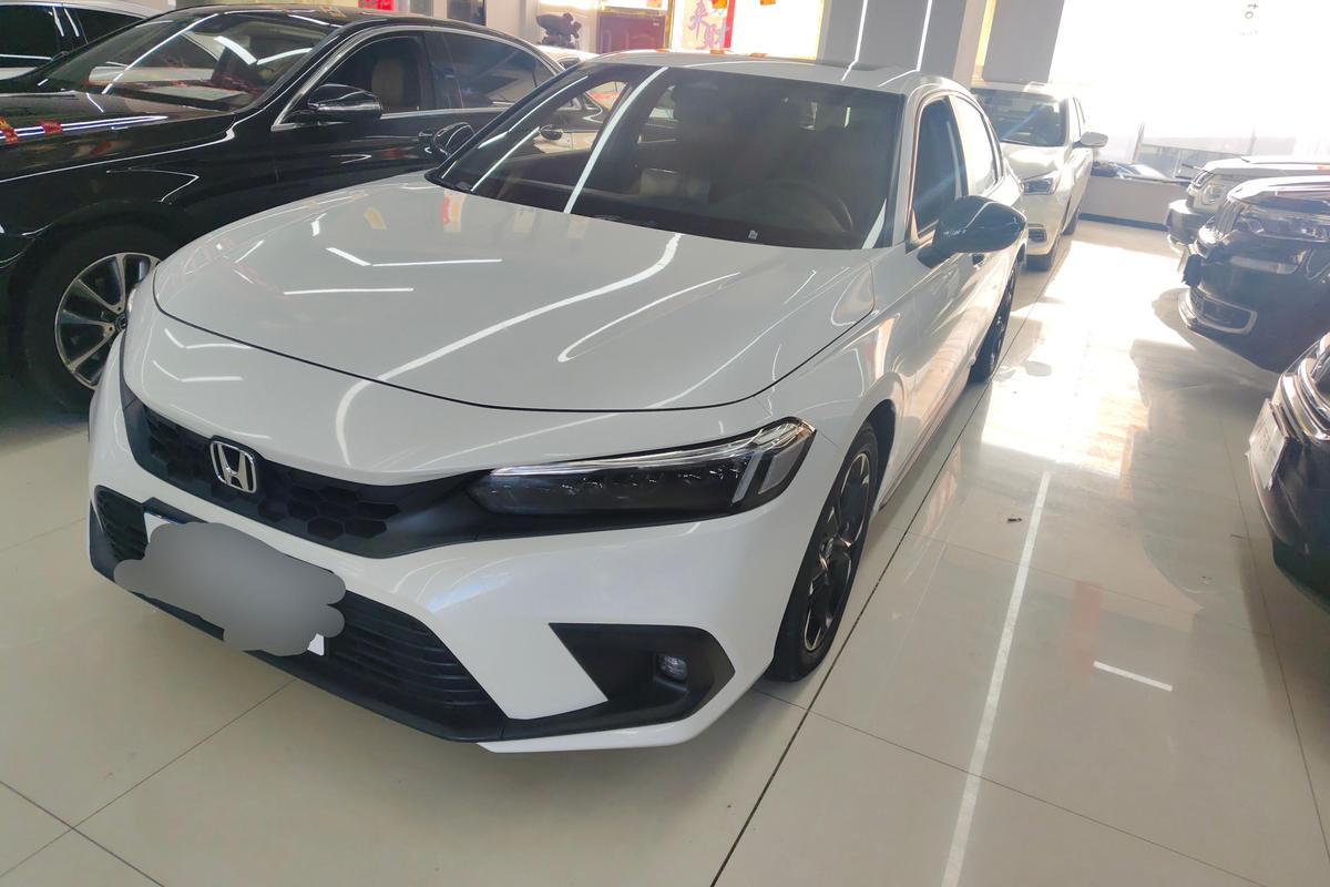 二手思域 2023款 HATCHBACK 240TURBO CVT极锐版图片1