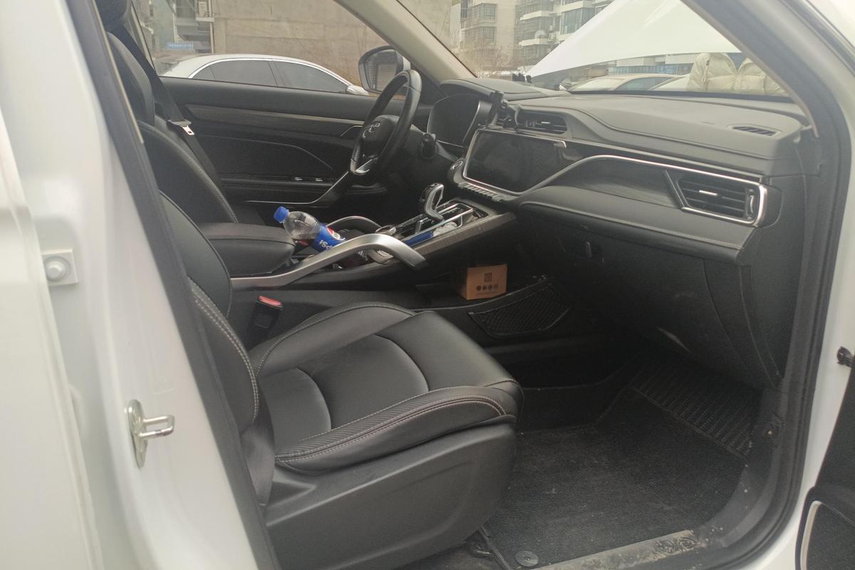 二手博越 2020款 1.8TD DCT智联PRO图片6