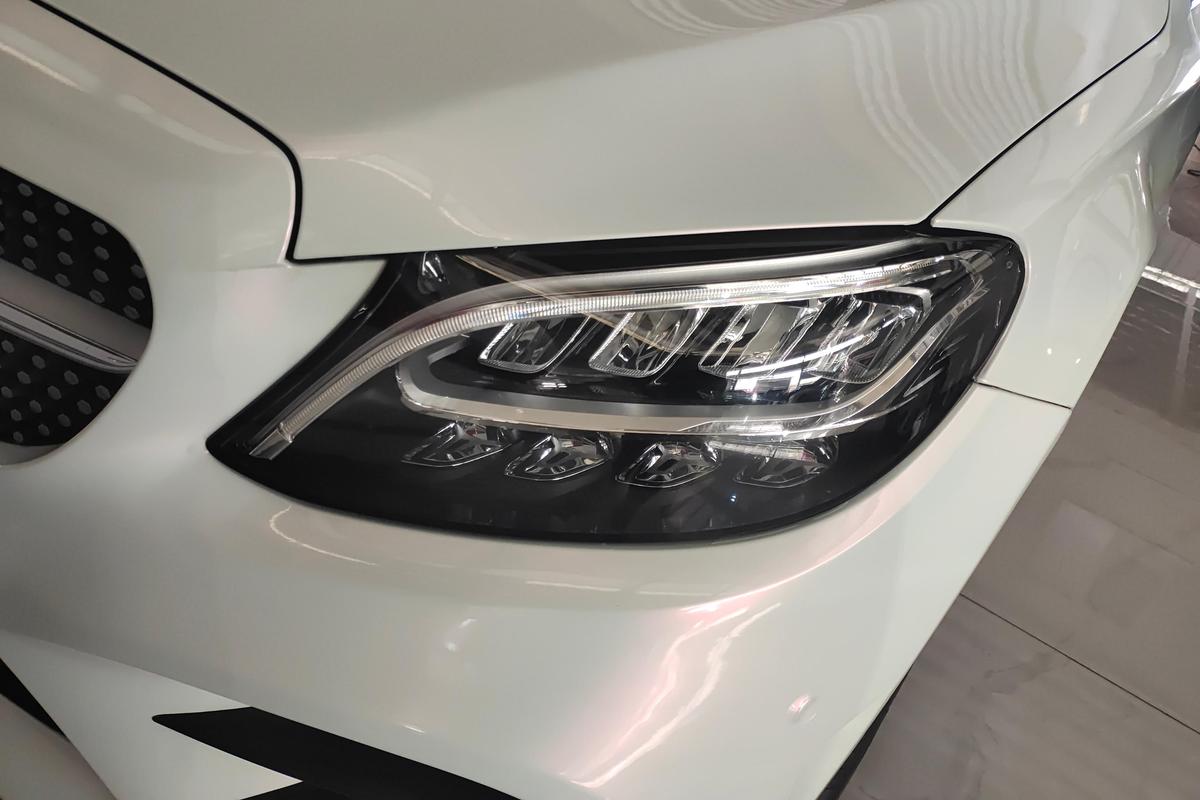 二手奔驰C级 2019款 改款 C 260 L 运动版图片2