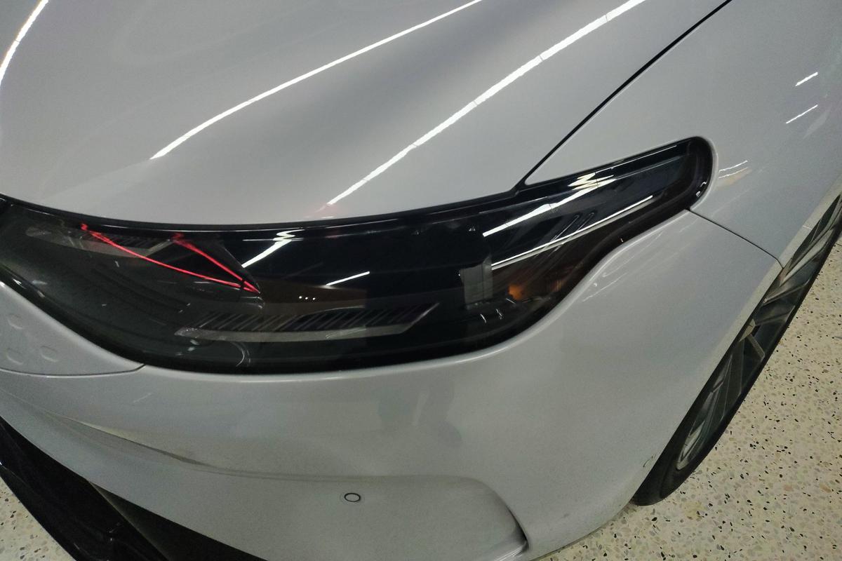 二手零跑C01 2024款 增程式 316尊享版图片2