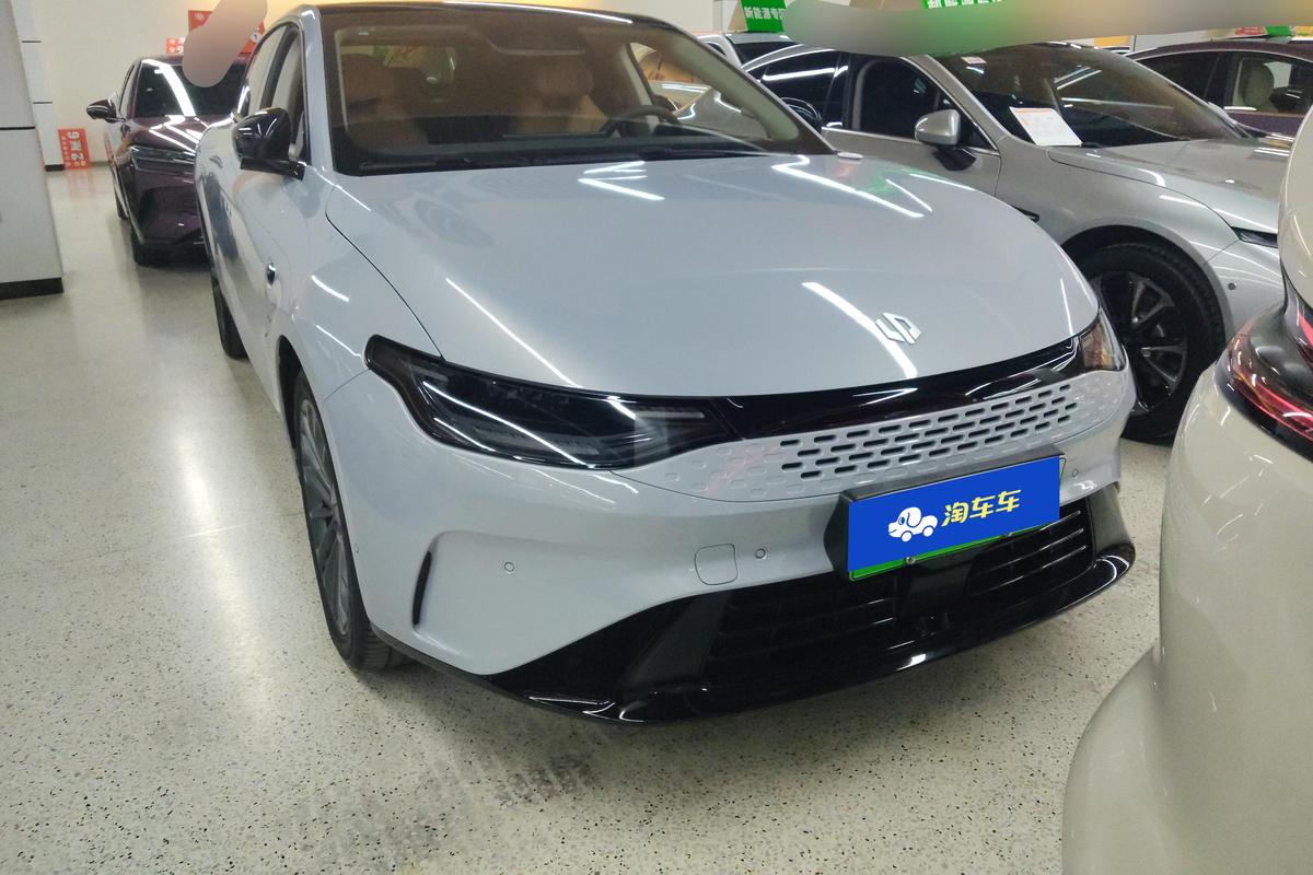 二手零跑C01 2024款 增程式 316尊享版图片3