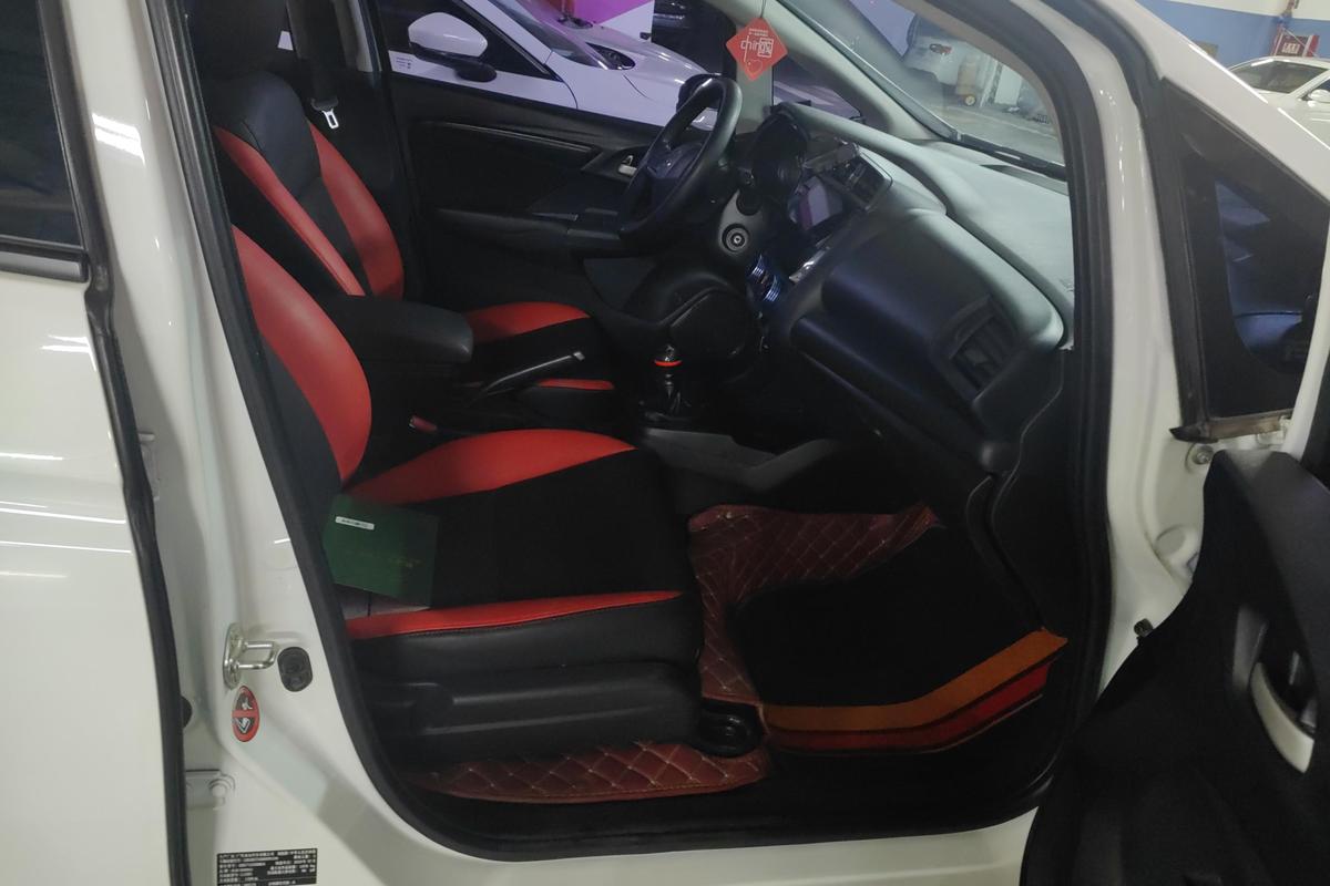 二手飞度 2018款 1.5L 手动舒适版图片6