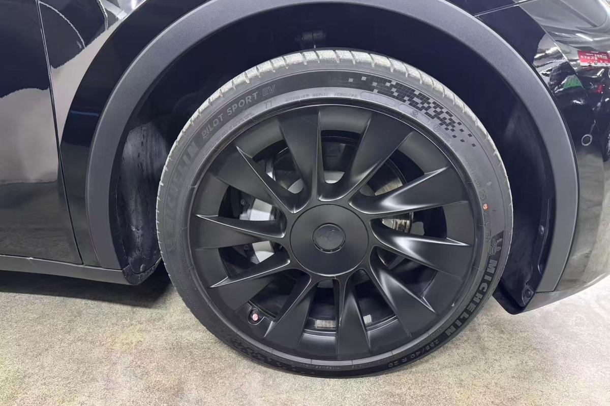 二手Model Y 2021款 长续航全轮驱动版 3D3/3D5图片5