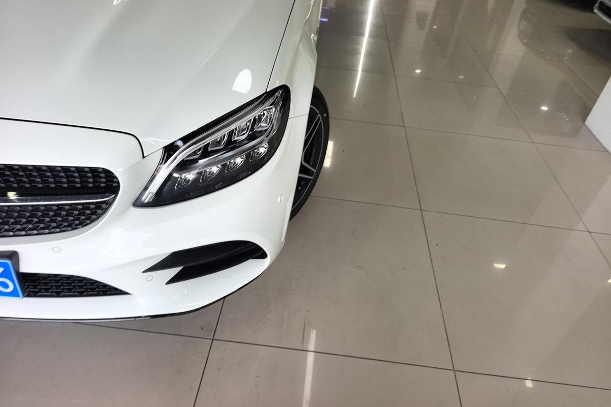 二手奔驰C级 2021款 C 260 星耀臻藏版图片2