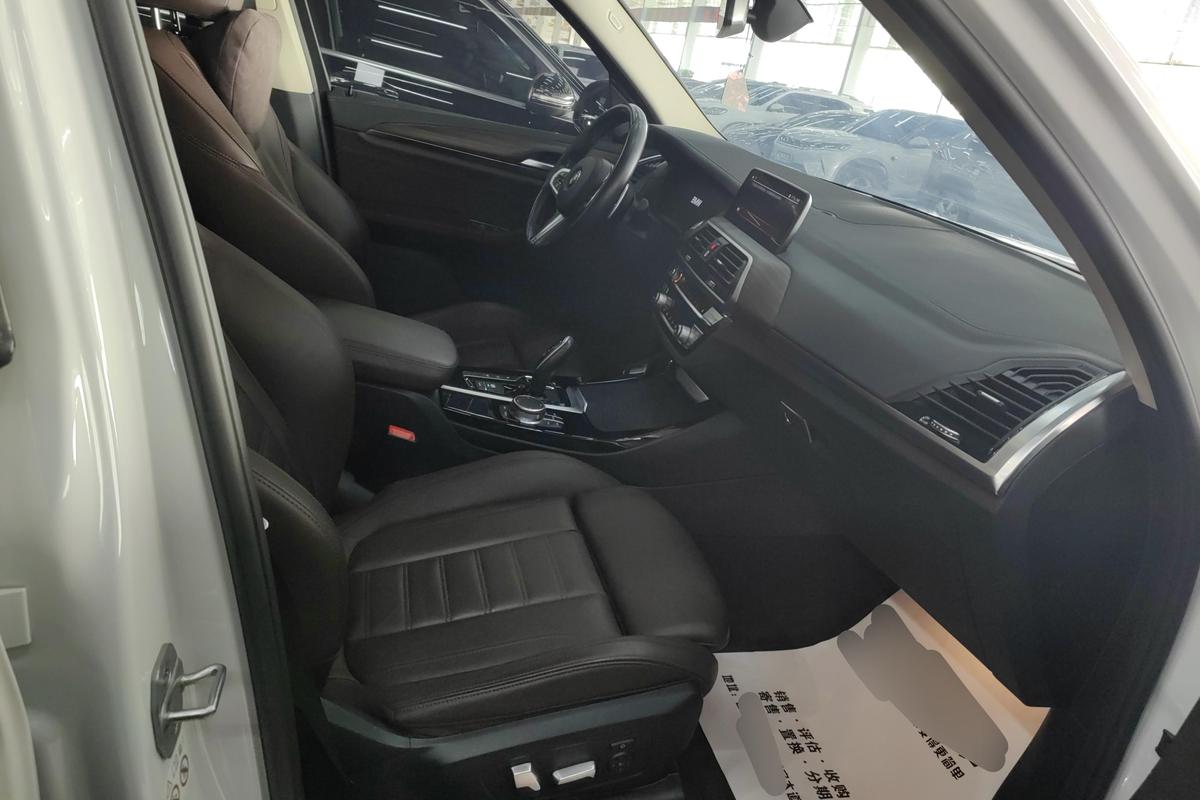 二手宝马X3 2021款 xDrive28i M运动套装图片6