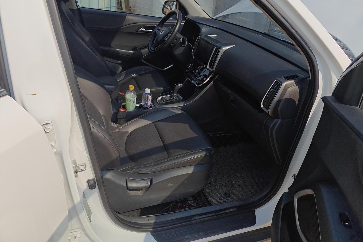 二手现代ix35 2018款 2.0L 自动两驱智勇·畅享版图片6