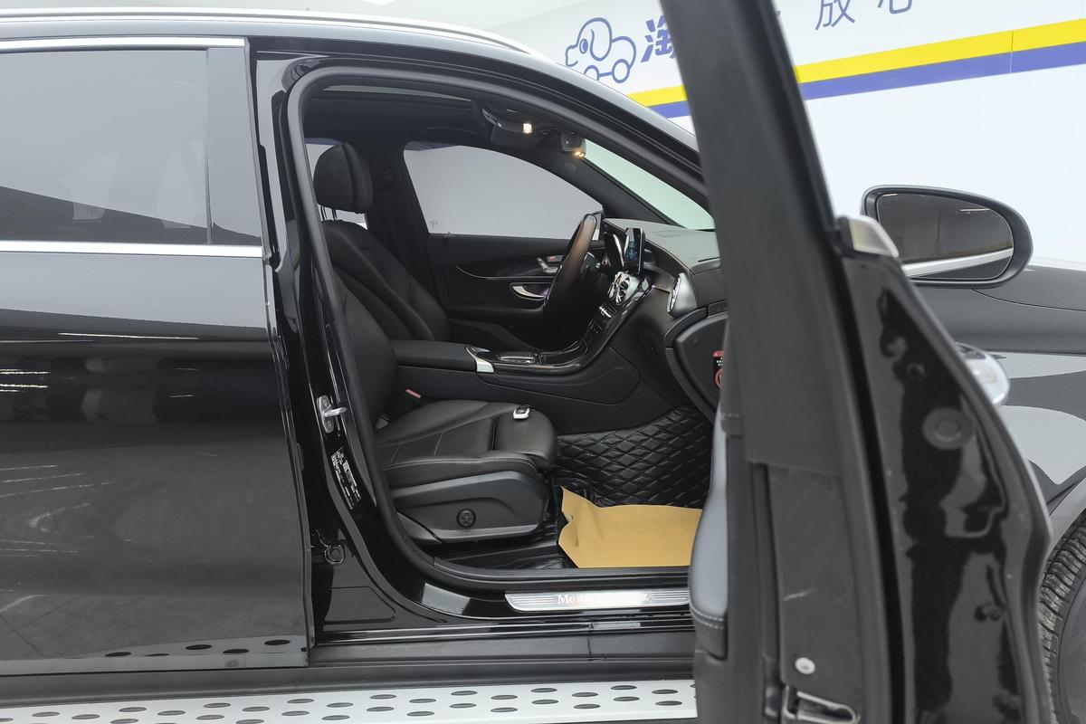 二手奔驰GLC 2022款 三次改款 GLC 260 L 4MATIC 动感型图片6