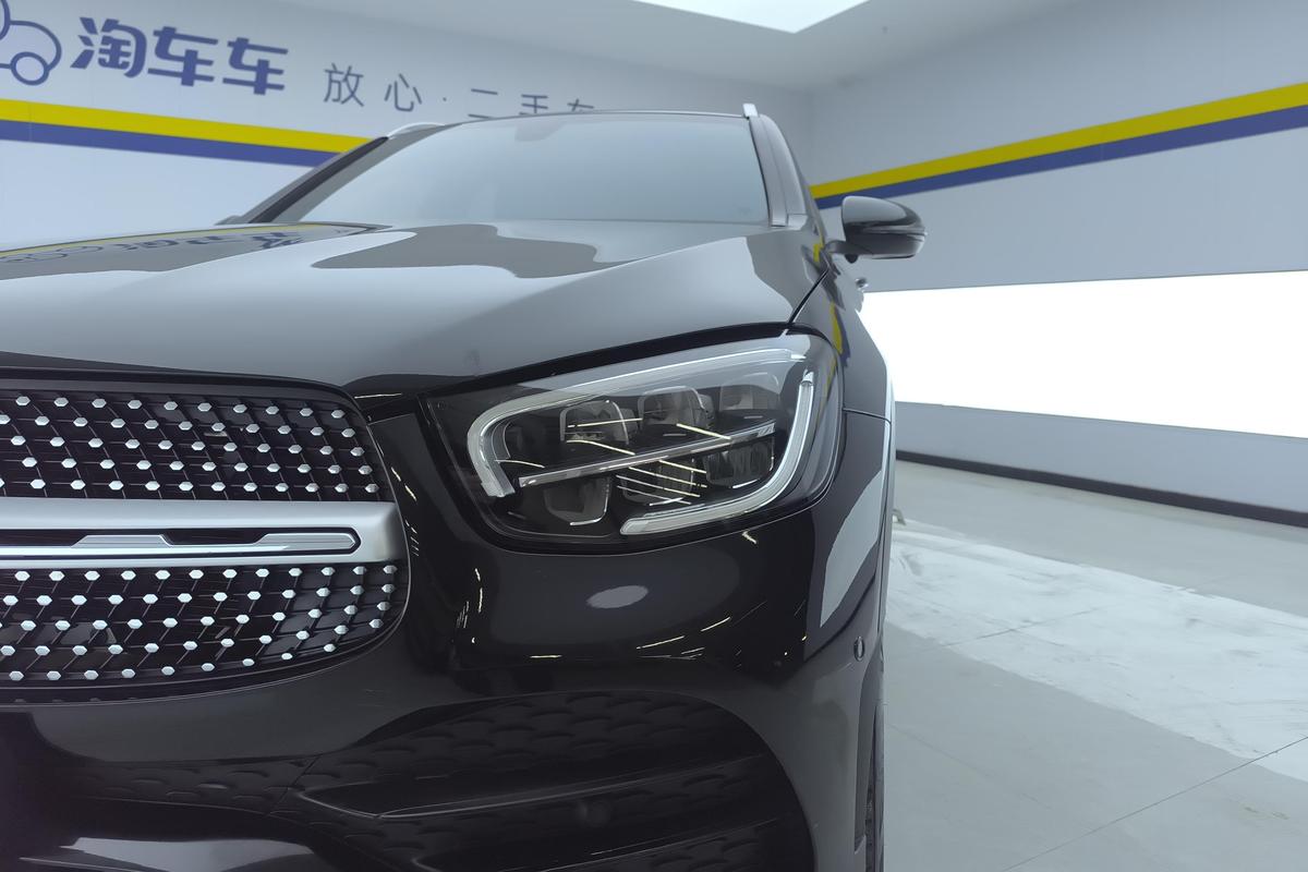 二手奔驰GLC 2022款 三次改款 GLC 260 L 4MATIC 动感型图片2