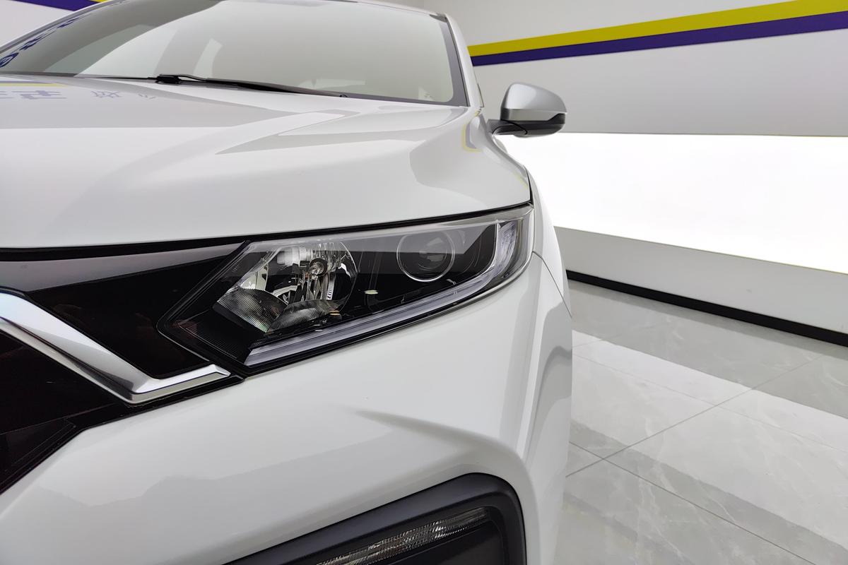 二手本田XR-V 2021款 220TURBO CVT舒适版图片2