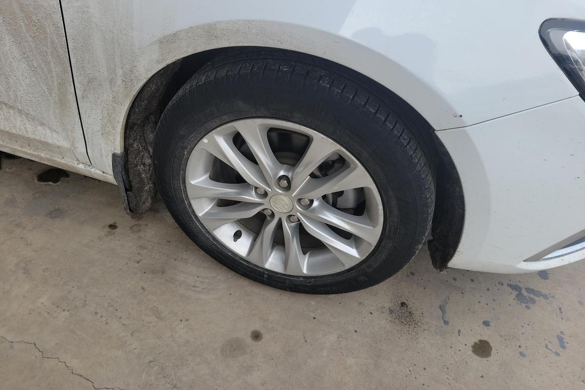 二手威朗 2018款 三厢 20T 双离合精英型图片5