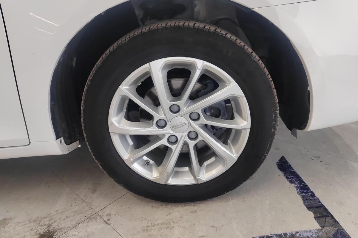 二手帝豪 2021款 UP 1.5L CVT豪华型图片5