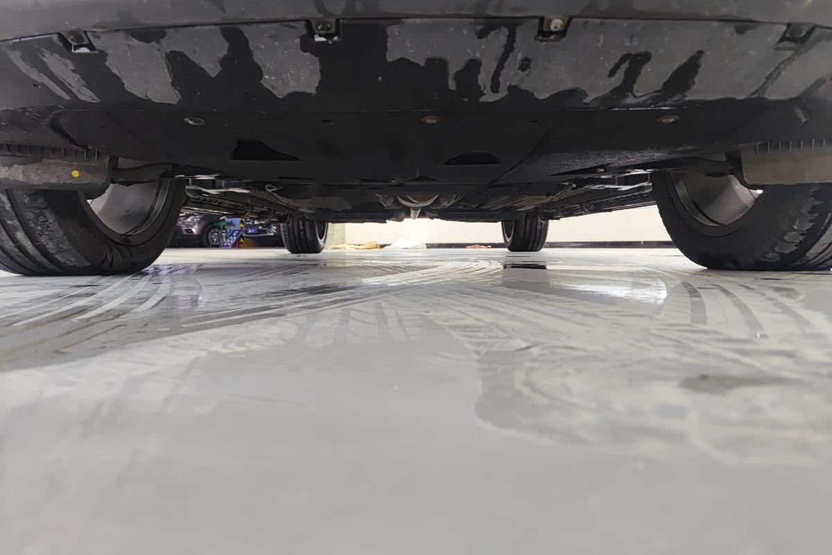 二手星越L 2023款 2.0TD 高功自动两驱旗舰型图片4