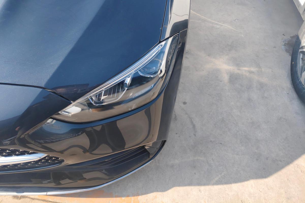 二手奔驰C级 2022款 C 200 L 运动版图片2