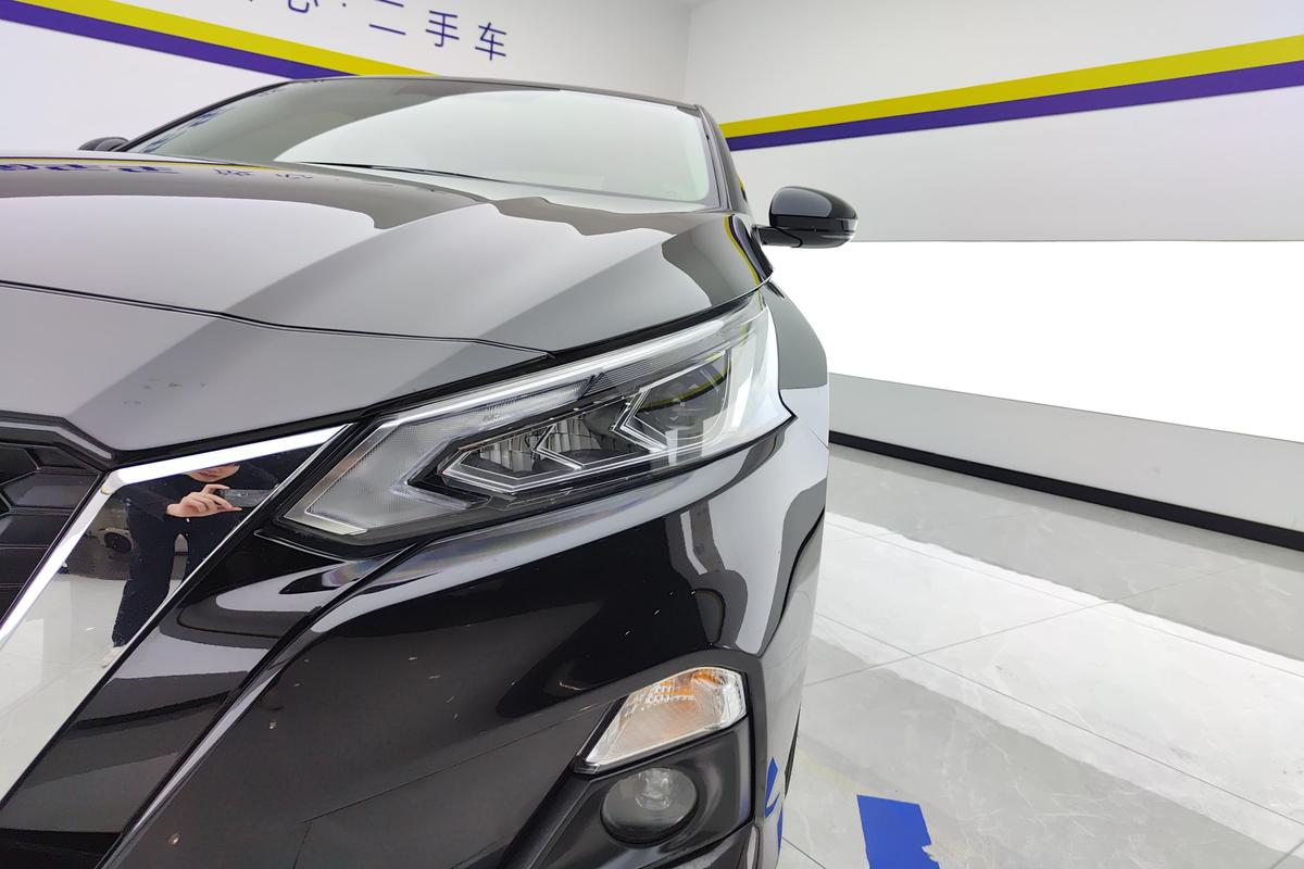 二手天籁 2021款 2.0L XL 舒适版图片2