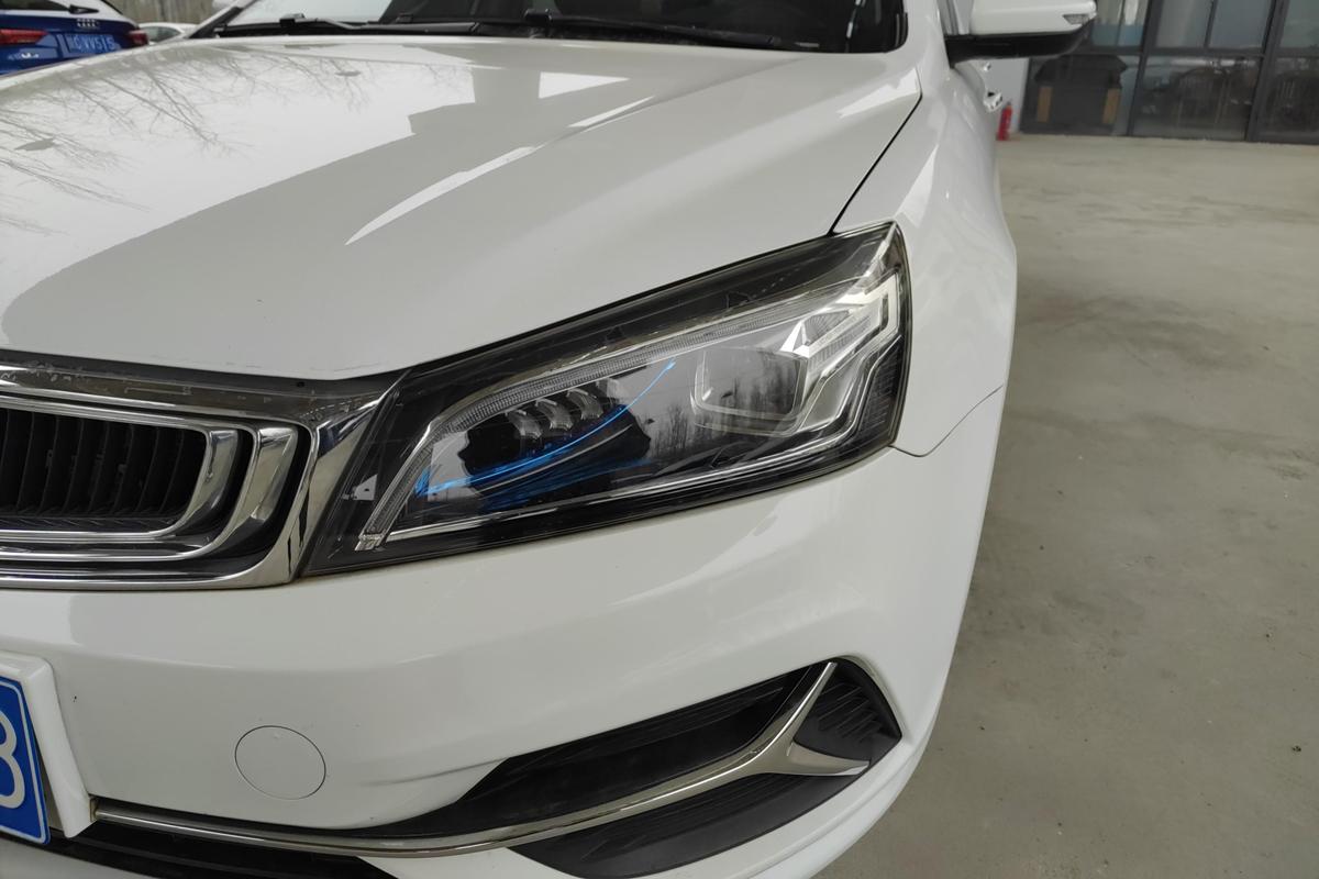 二手帝豪 2019款 领军版 1.5L 手动向上亚运版 国VI图片2