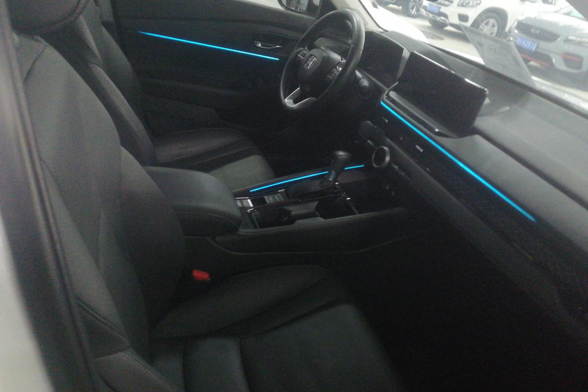 二手雅阁 2024款 锐·T动 260TURBO 尊贵版图片6