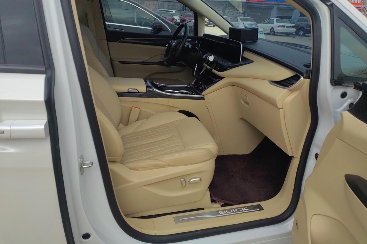 二手别克GL8 2023款 ES陆尊 2.0T 旗舰型图片6