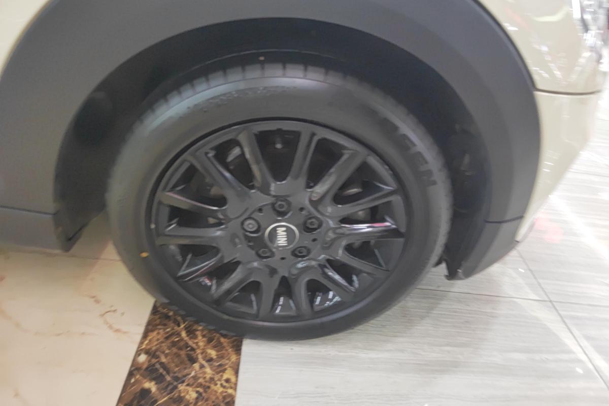 二手MINI 2016款 1.5T COOPER 五门版图片5