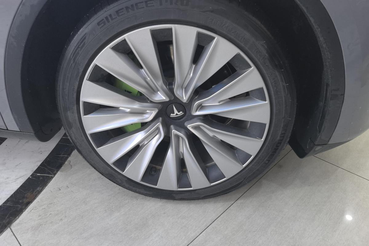 二手Model Y 2022款 长续航全轮驱动版图片5