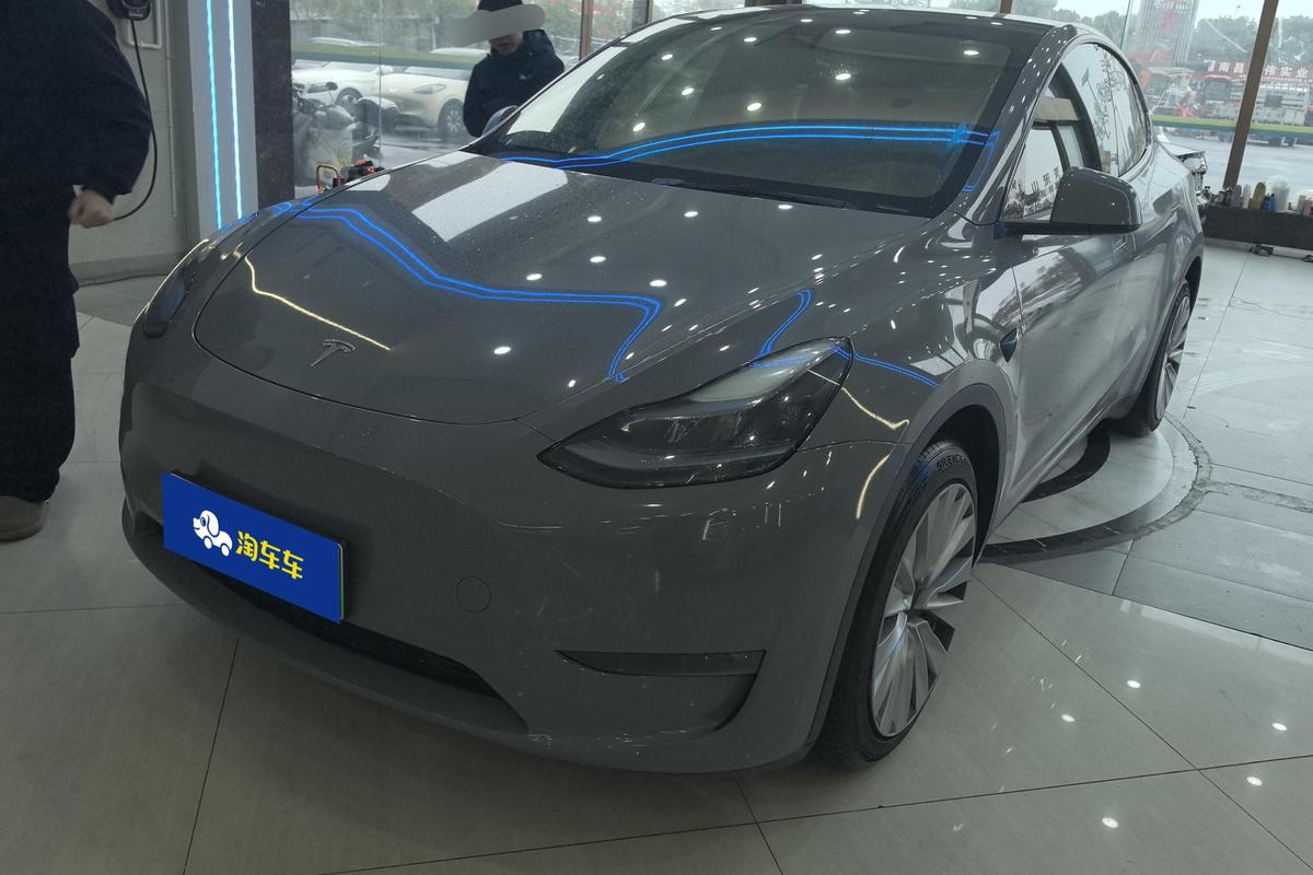 二手Model Y 2022款 长续航全轮驱动版图片1