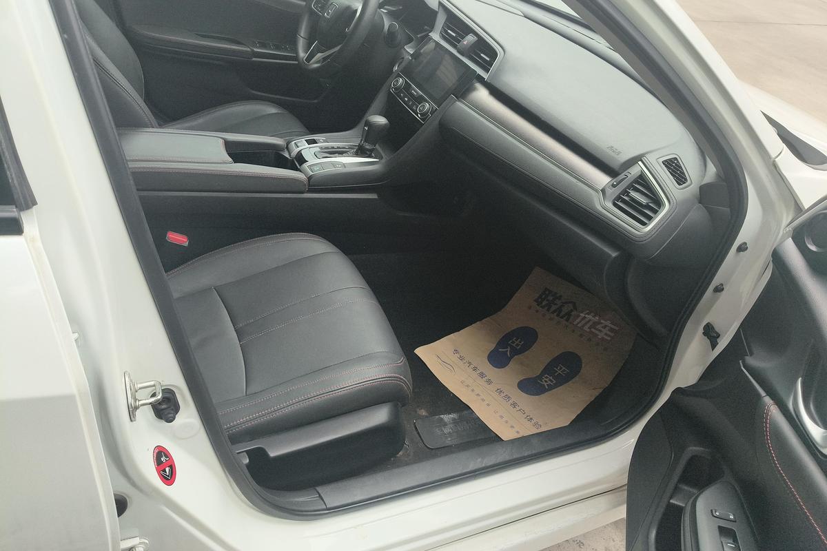 二手思域 2016款 220TURBO CVT豪华版图片6