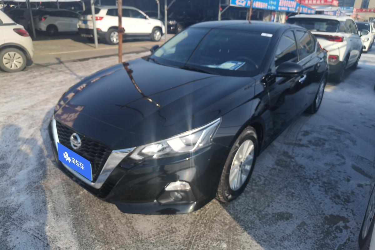 二手天籁 2021款 2.0L XE 时尚版图片1