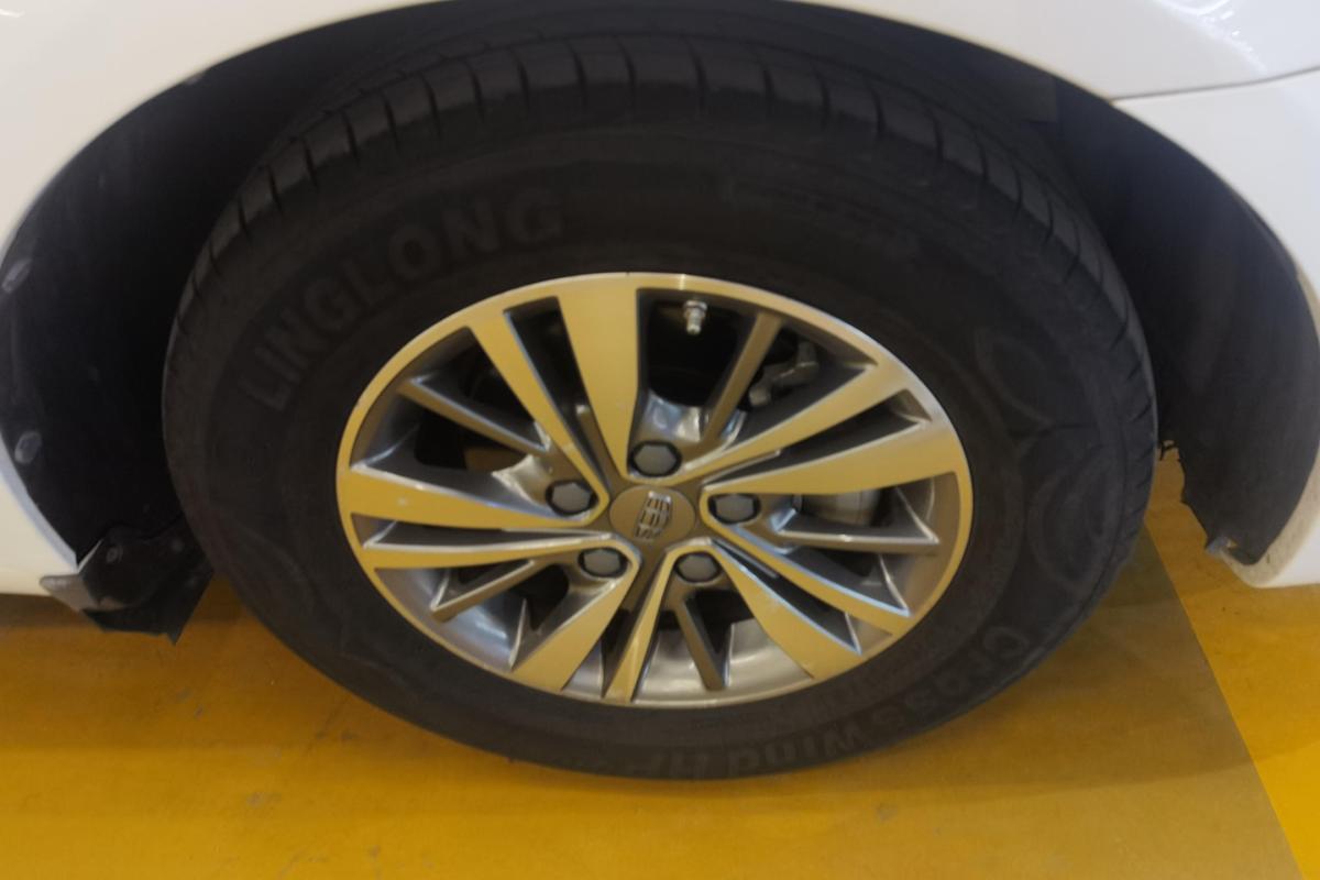 二手帝豪 2018款 1.5L CVT豪华型图片5